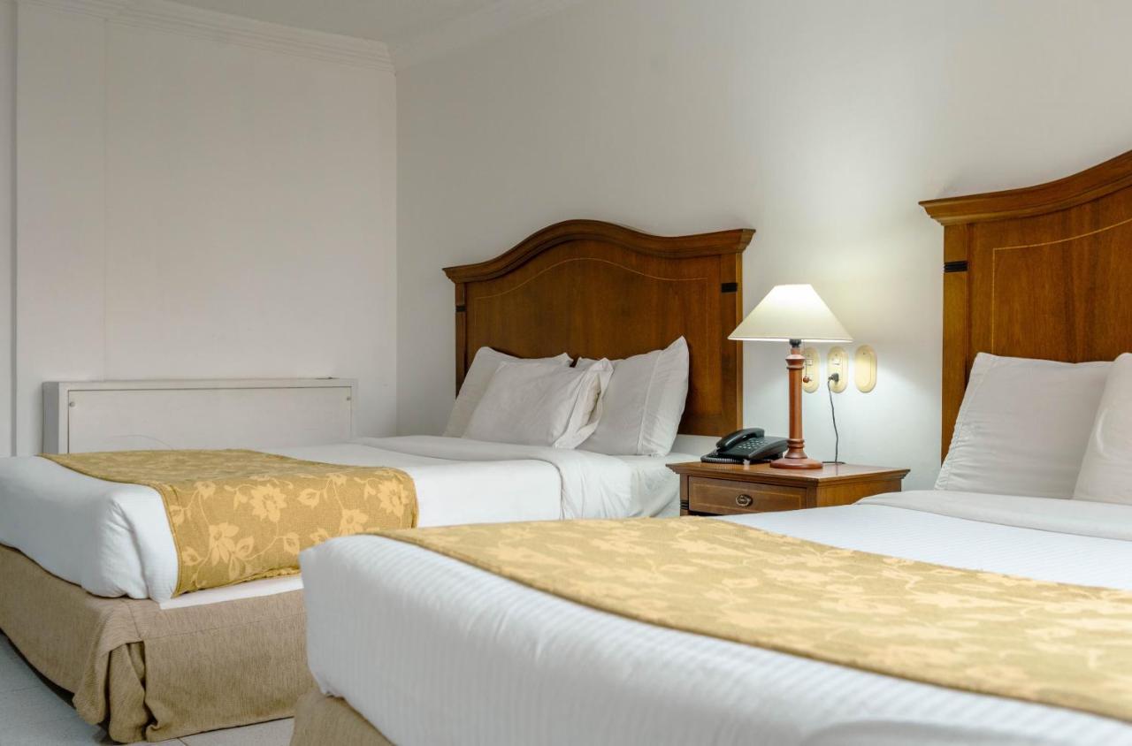 Hotel Faranda Express Puerta Del Sol Barranquilla, A Member Of Radisson Individuals Barranquilla  Eksteriør billede