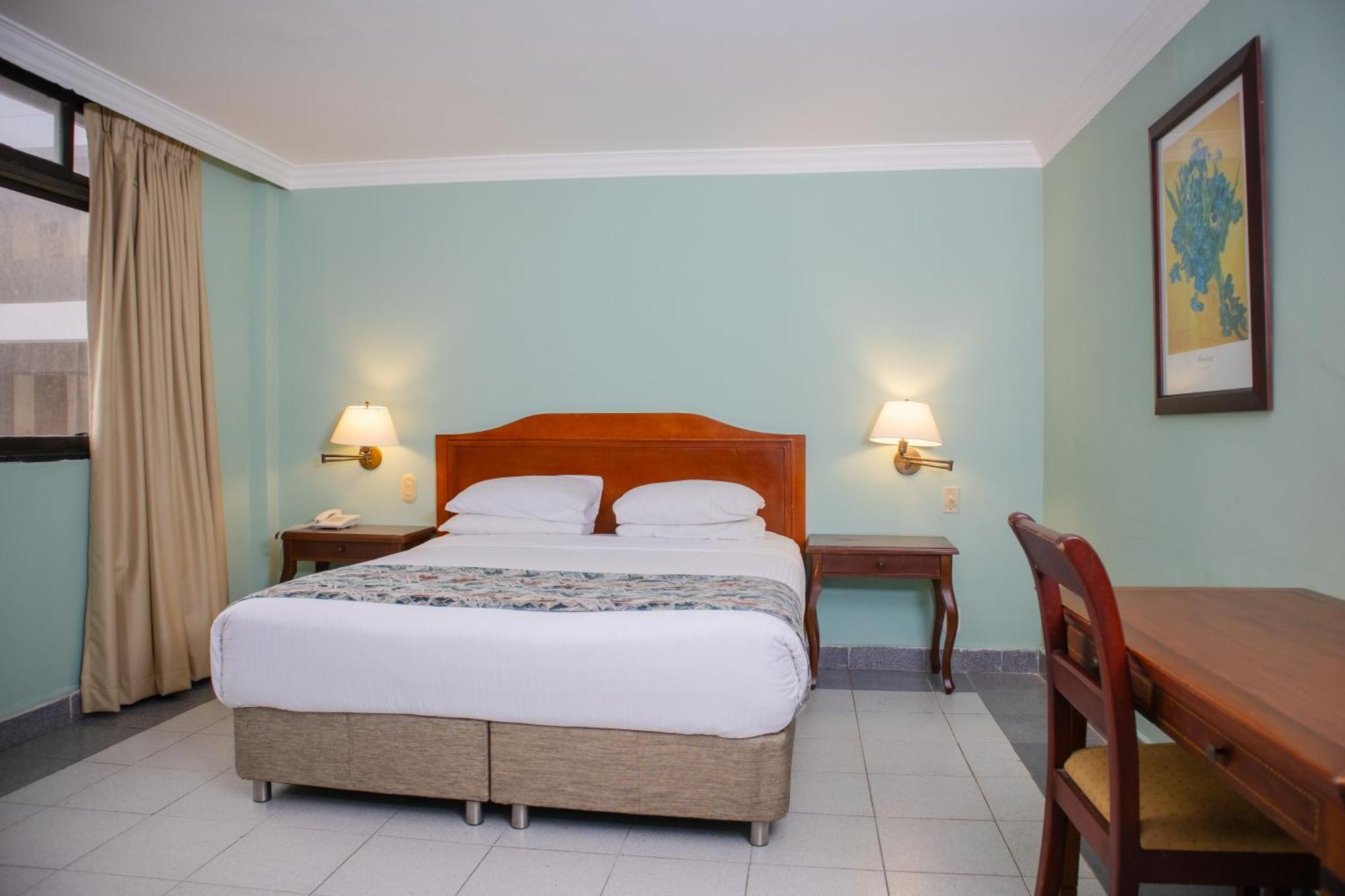 Hotel Faranda Express Puerta Del Sol Barranquilla, A Member Of Radisson Individuals Barranquilla  Eksteriør billede