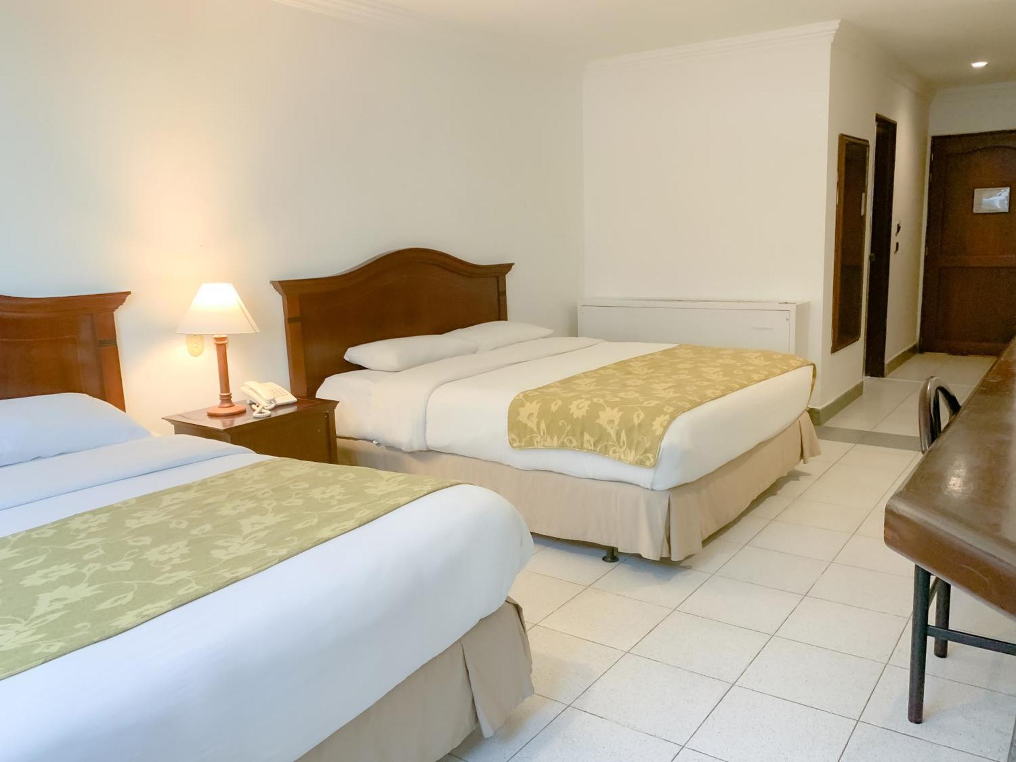 Hotel Faranda Express Puerta Del Sol Barranquilla, A Member Of Radisson Individuals Barranquilla  Eksteriør billede