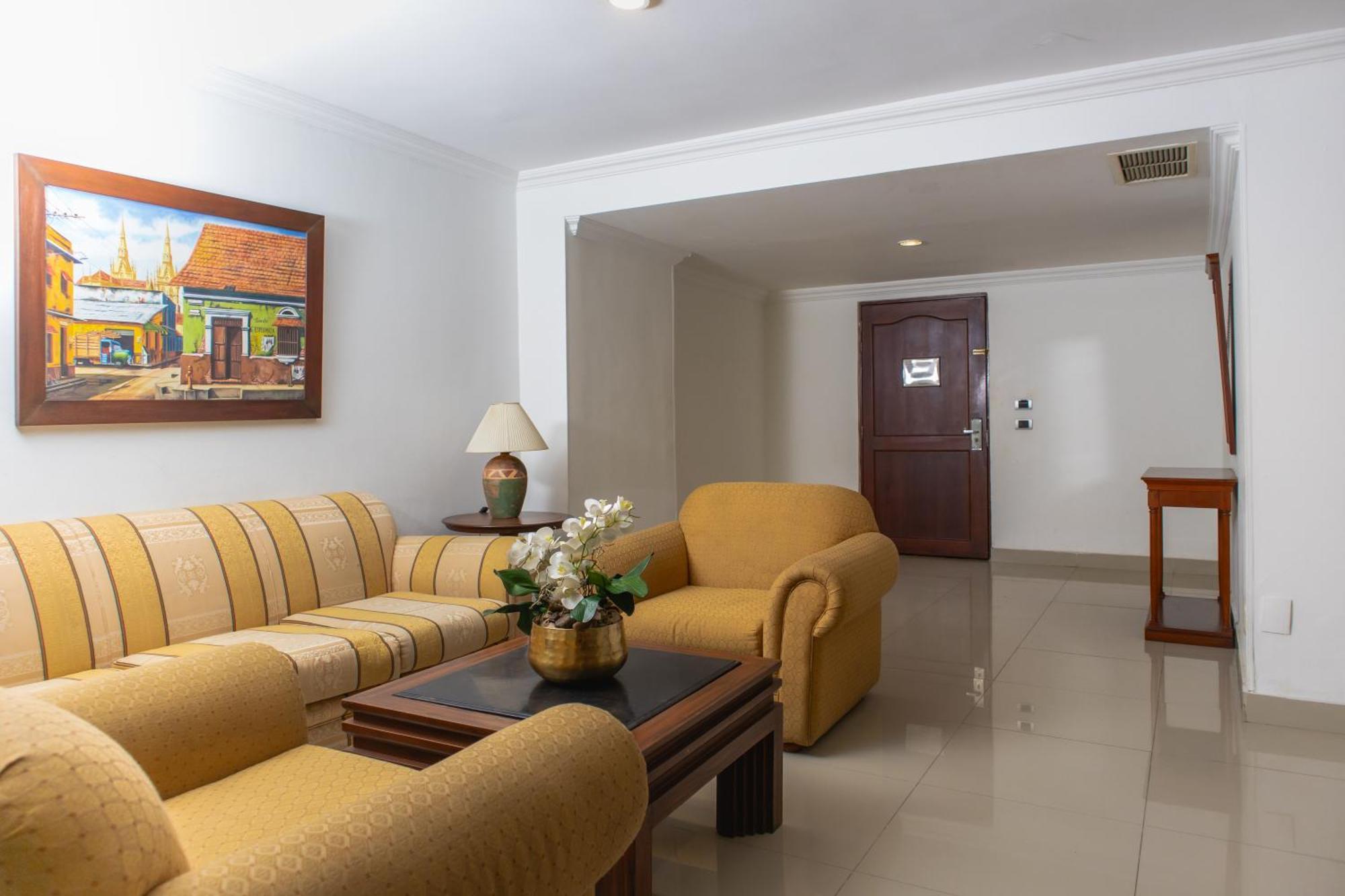Hotel Faranda Express Puerta Del Sol Barranquilla, A Member Of Radisson Individuals Barranquilla  Eksteriør billede