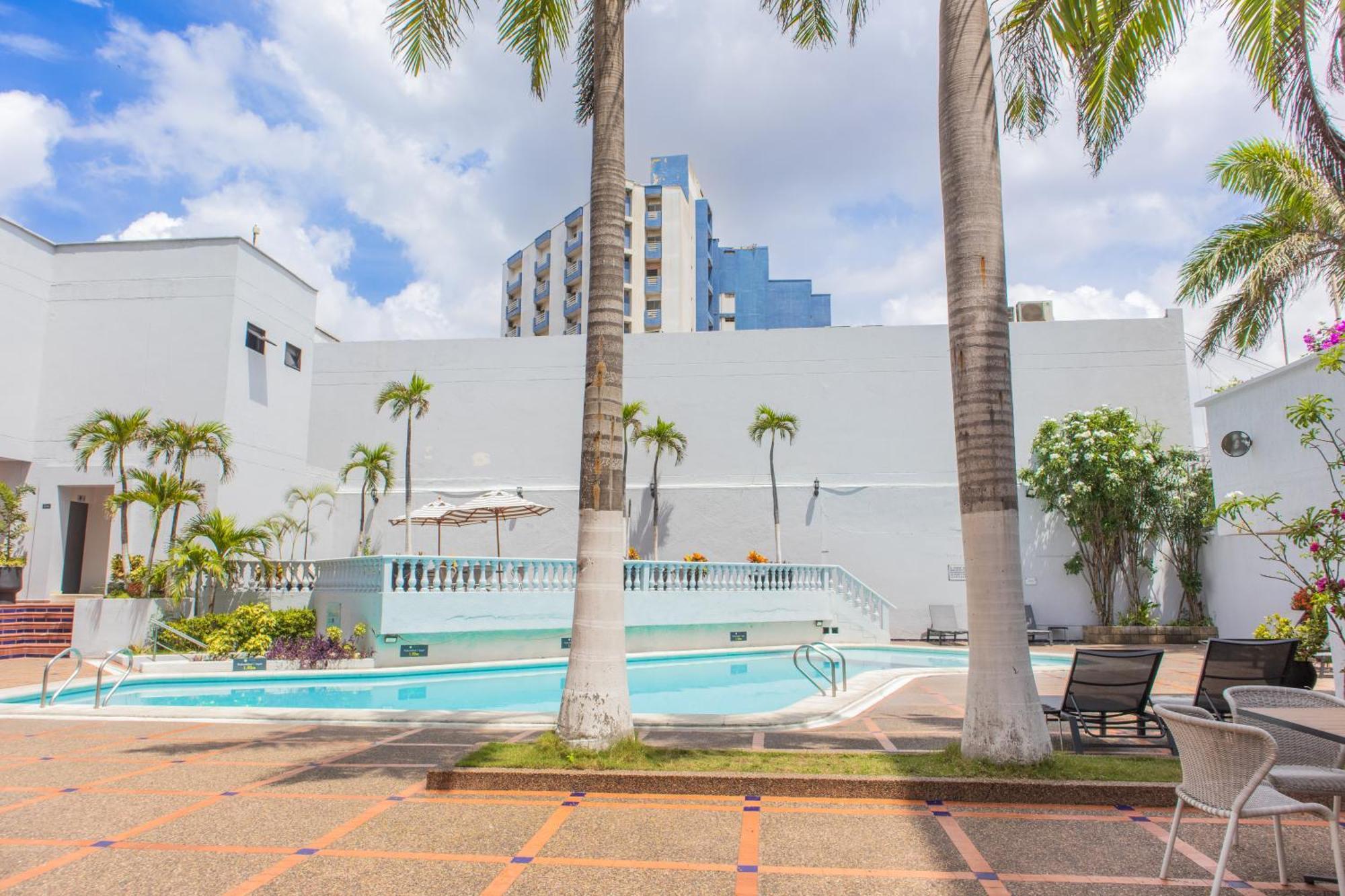 Hotel Faranda Express Puerta Del Sol Barranquilla, A Member Of Radisson Individuals Barranquilla  Eksteriør billede