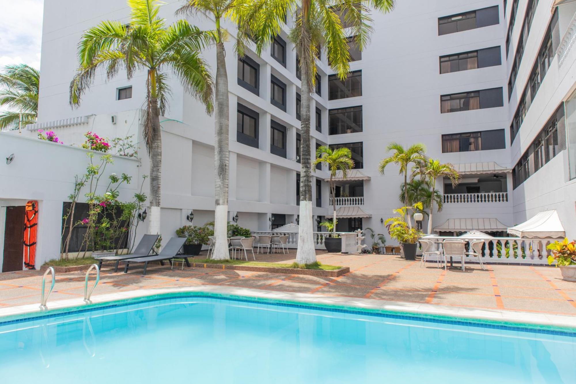 Hotel Faranda Express Puerta Del Sol Barranquilla, A Member Of Radisson Individuals Barranquilla  Eksteriør billede